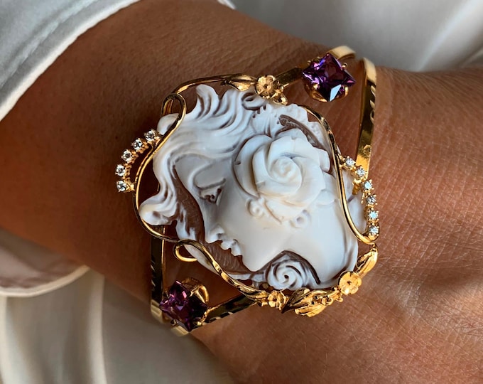 antique style victorian shell cameo bracelet made in italy profile of a woman