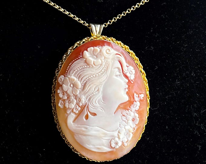 Collana cammeo artigianale stile fantasy, regalo per lei, gioiello femminile esclusivo