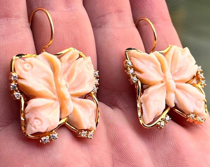 Butterfly Earrings, Elegant Earrings, Exclusive Jewelry, 18K Gold, Gift for Her, Cameo Shell Set, Freedom Inspired
