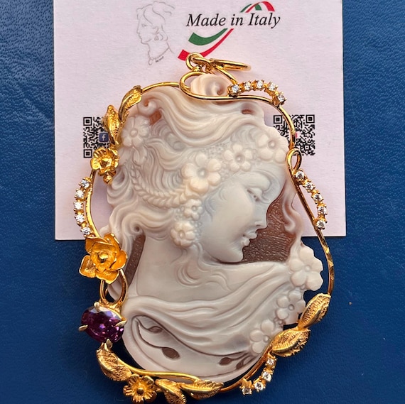 Shell Cameo Pendant, Handmade Jewelry, Amethyst Accent, Gifts for Girlfriend, Anniversary Gifts, Unique Necklace
