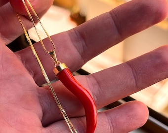 Corno Amuleto Corallo, Cornetto Portafortuna, Gioiello Fortuna, Collana Corallo, Regalo Unico, Girocollo Corallo