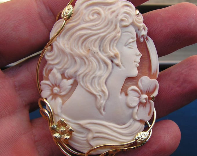 Antico Ciondolo Cammeo in Conchiglia, Cameo Italiano, Ciondolo Ritratto, Vintage Jewelry, Scolpito a Mano