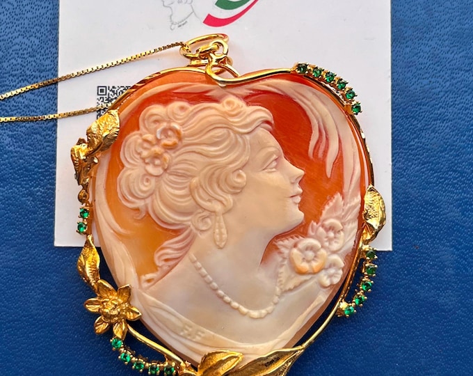 artistic cameo pendant, handmade in Italy, emerald accents, exclusive jewel