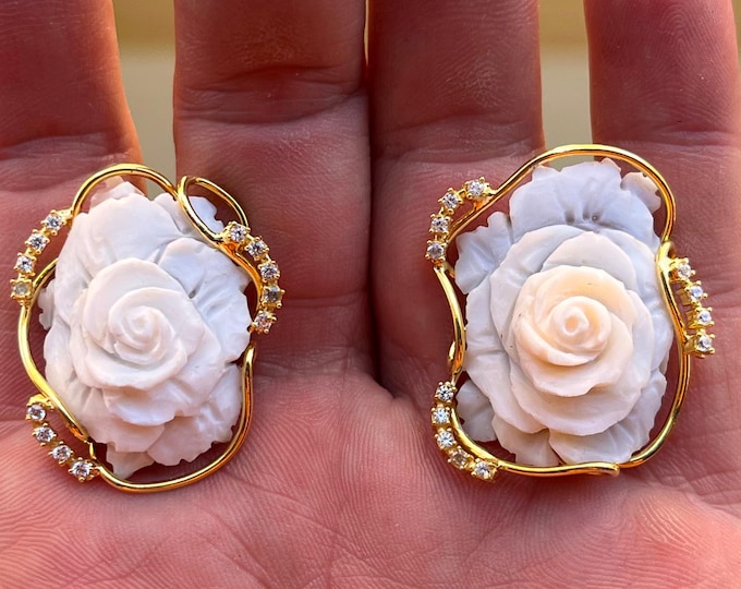 orecchini conchiglia cammeo scolpiti a mano artigianale fiori gemma regalo nozze sposa damigella esclusivo