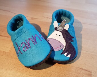 Lederpuschen Einhorn + Wunschname, Hausschuhe, Krabbelschuhe, Flitzeklein, Patschen