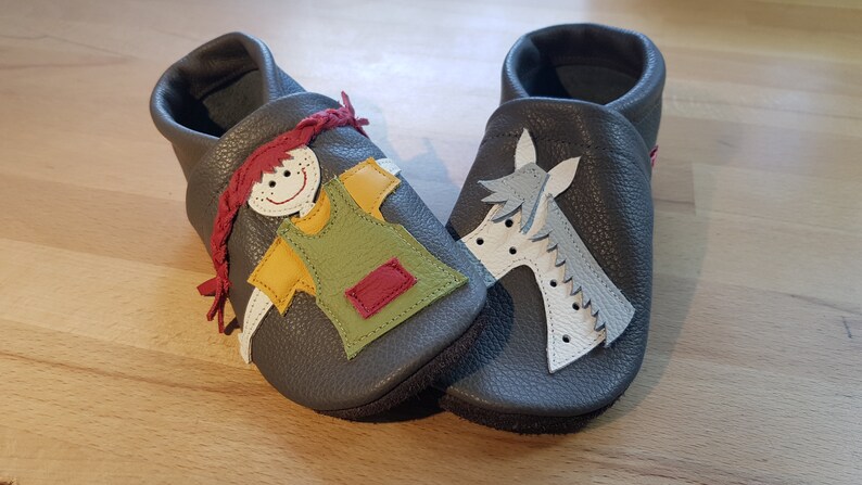 Lederpuschen Pippi Langstrumpf, Krabbelschuhe, Babyschuhe, Hausschuhe, Kinderschuhe, Lauflernschuhe, Leder, Flitzeklein, Selfmadeshoes Bild 3