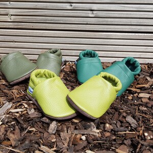 Solid-color leather baby shoes, available in many different colors, crawling shoes, slippers, first walking shoes for the first steps, Flitzeklein image 2