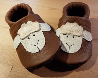 Size 17/18 Single pair of sheep, leather slippers, crawling shoes, slippers