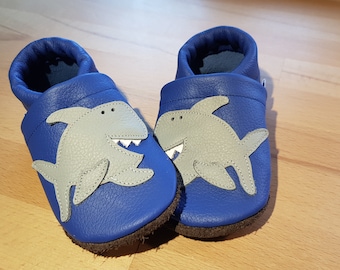 Leather slippers shark, in many different colors, crawling shoes, slippers, first walker shoes for the first steps, Flitzeklein