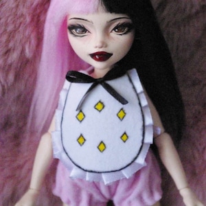 Monster High Doll Melanie Martinez Soap Budget Draculaura Ooak