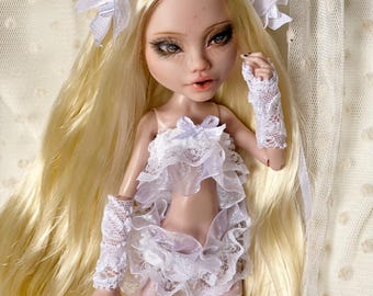 doll wednesday g1 ooak repaint custom