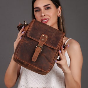 Brown Leather Camera Case Full grain cowhide Leather camera bag DSLR Camera bag, Rustic Leather Travel crossbody bag Father's Day Special image 2