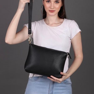 Full Grain Cowhide Leather Crossbody bag Personalized Leather Messenger Bag Bag for Women, Leather Shoulder Bag Leather Birthday Gift