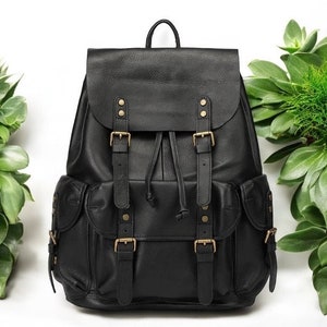 backpacks that can fit a 17 inch laptop Amazon.com: MATEIN 17 Inch Work Laptop Backpack, Large College Computer  Bookbag with TSA Laptop Compartment, Water Resistant Business Travel  Backpack with Anti Theft Pocket, Graduation Gifts for Men Women :  Electronics