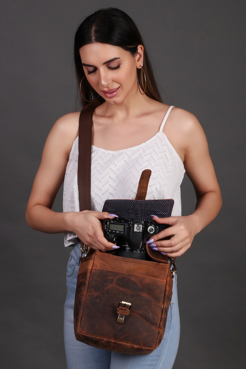 Brown Leather Camera Case Full grain cowhide Leather camera bag DSLR Camera bag, Rustic Leather Travel crossbody bag Father's Day Special image 3