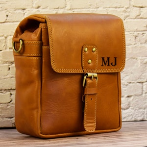 Leather DSLR Camera Bag, Stylish camera bag Crossbody Camera Case, Canon Camera Bag, Personalized Camera Bag Travel Bag Birthday Gift