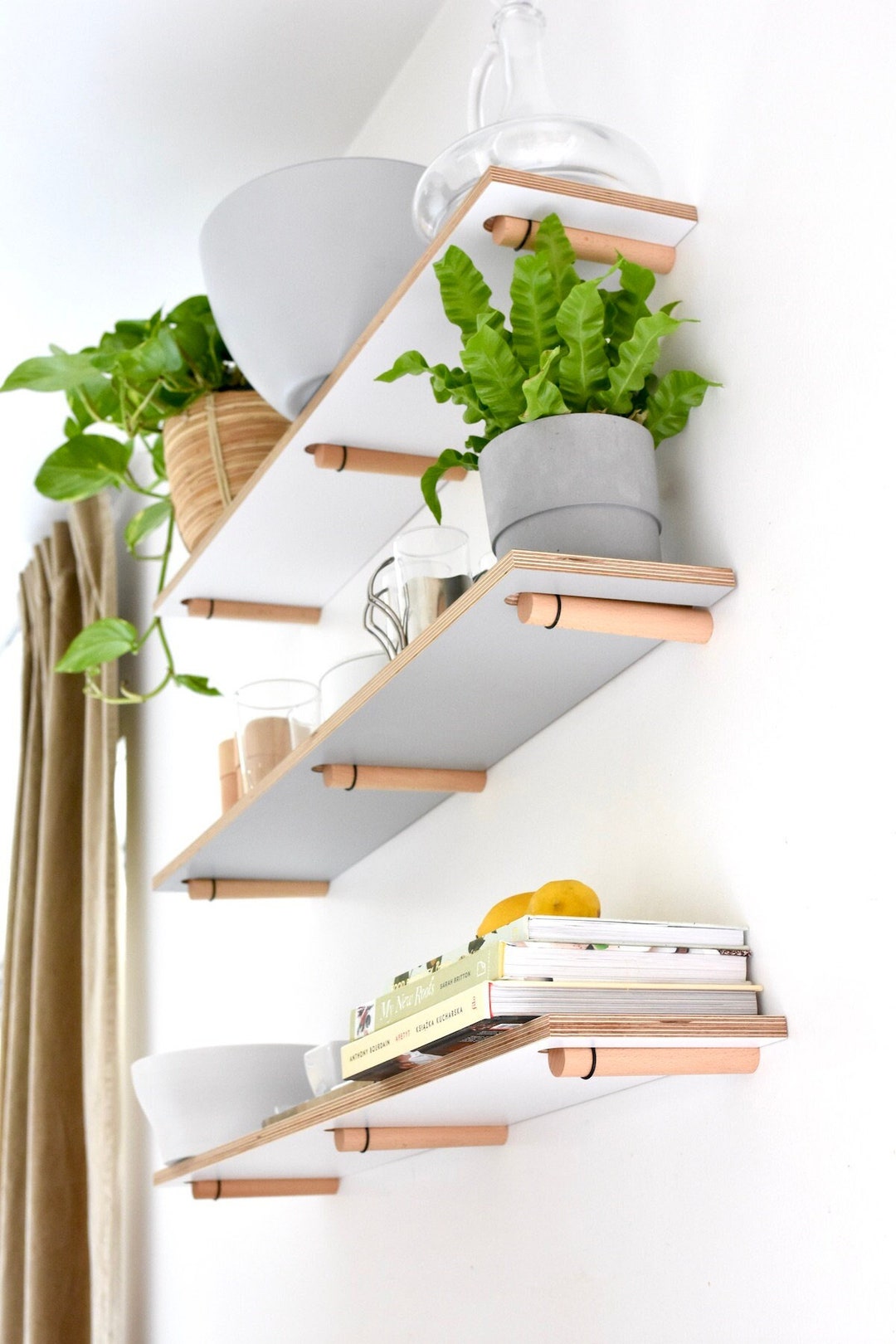 Gray Wall Shelf PEG by NUKI. Bookshelf, Bücherregal, Scaffale, étagère