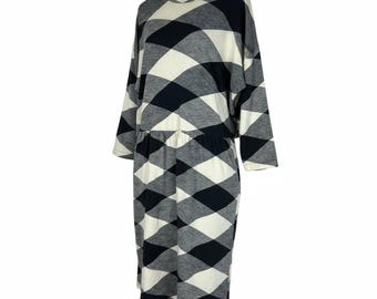 ワンピース BURBERRY ARCHIVE NOVA CHECK KNIT DRESS Burberry Blue Label Dress Beige Wool Size 38 US 4 Vintage Japan