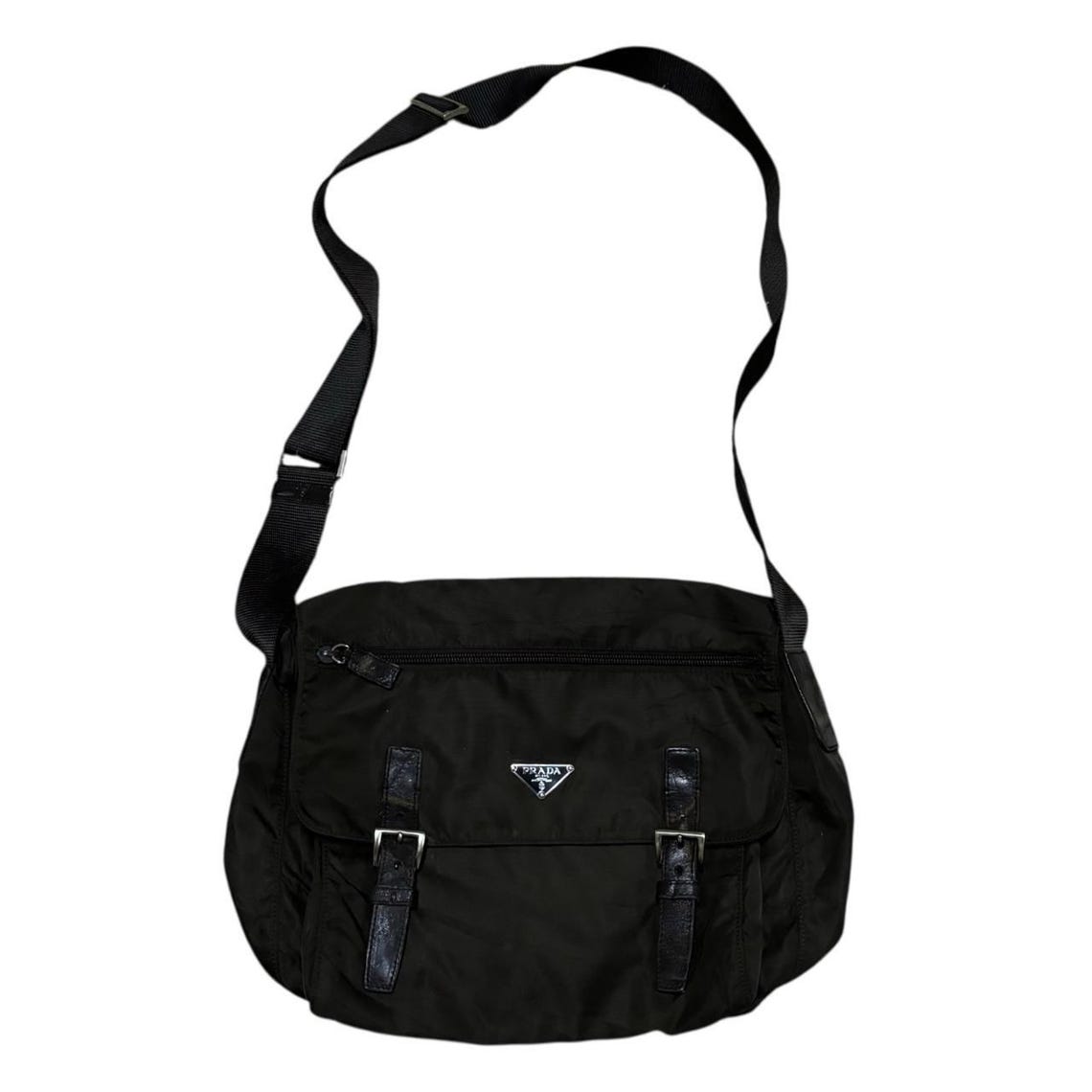 Vintage Prada Vela Nylon Messenger Bag Black Crossbody Utility Pouch Y2K 90s Designer Luxury Shoulder Bag Unisex Work Travel Luxury Gift, foto 2 di 5