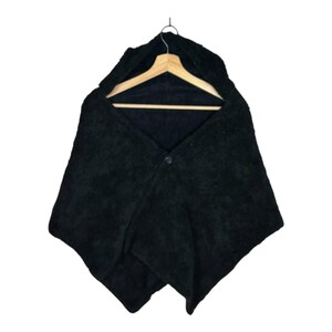 Vintage Yul Black Sherpa Fleece Hooded Poncho Cape Cozy Winter Wrap Capelet One Size Fairy Grunge Goth Shrug Jacket Pixie Witch Boho Shawl