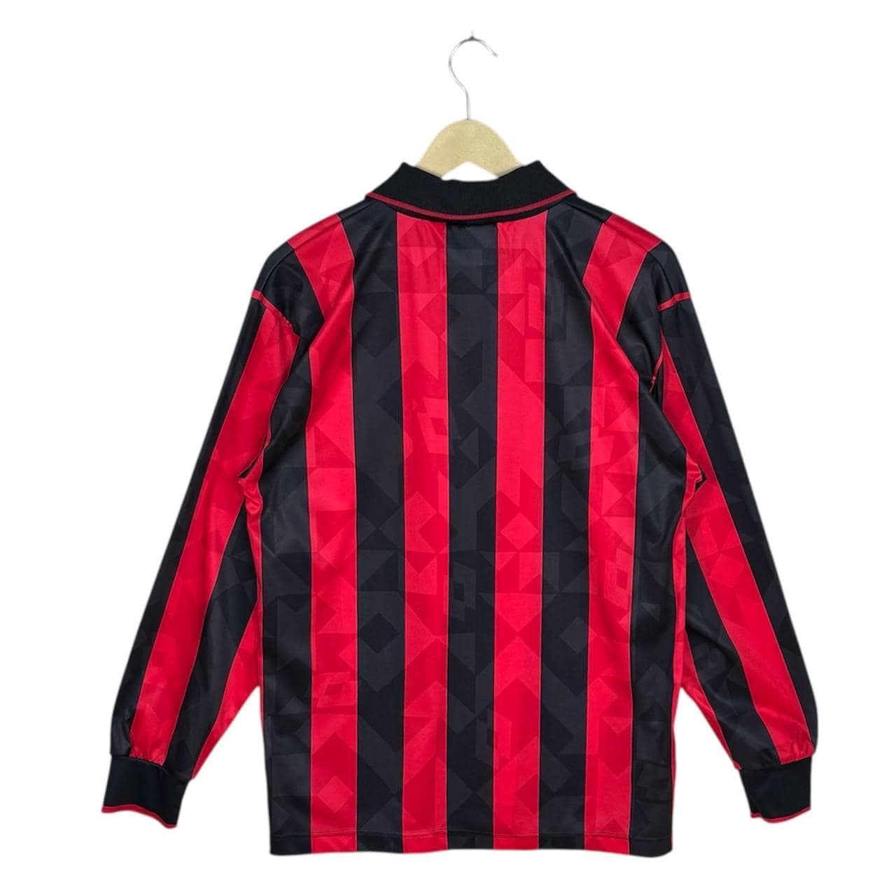 Vintage AC Milan 1993-94 Home Kit Football Jersey: Long Sleeve