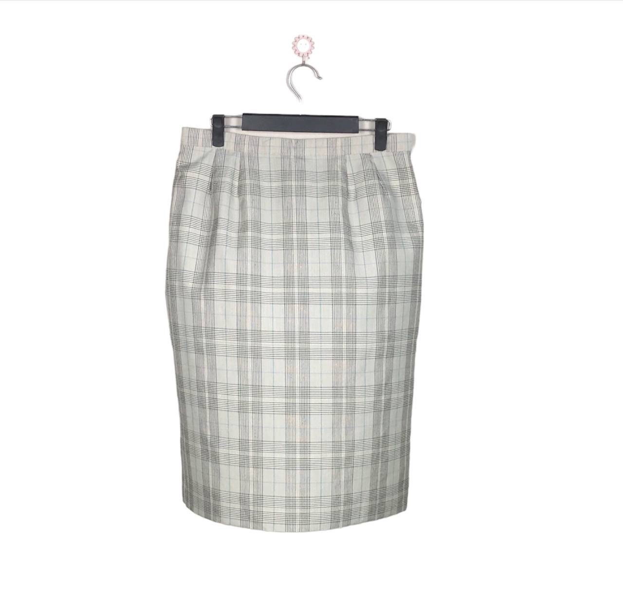 スカート Burberry SKIRT (8061919 A1189) Burberry SKIRT (8061919 A1189)