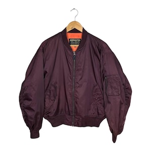 Vintage jaren 90 VS militair vliegjack bommenwerper bordeauxrode stijl Alpha Industries