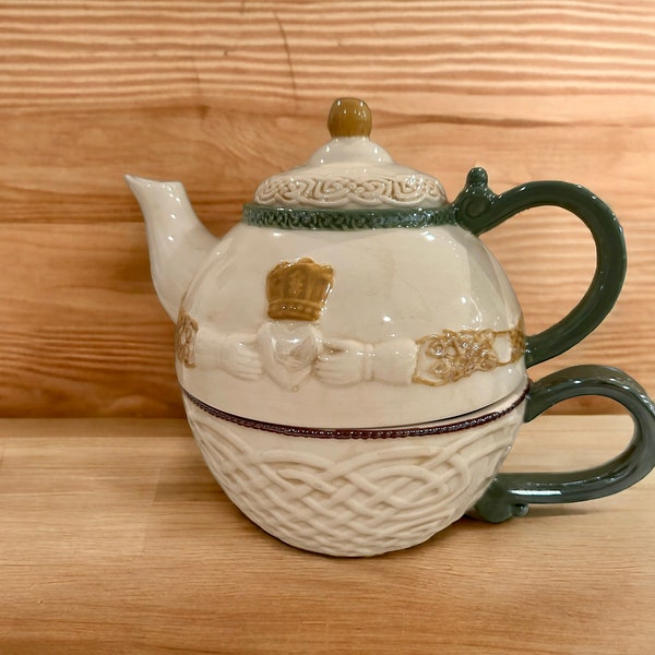 TEA FOR ONE - Stacked Teapot and Cup - Celtic Knot and Claddagh Ring