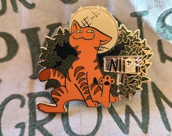 Nip-dealer: