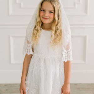 First Communion Veil| Holy Communion Vei| 1st Communion Veil| Lace Communion veil | Traditional Catholic Communion veil| Baptism veil