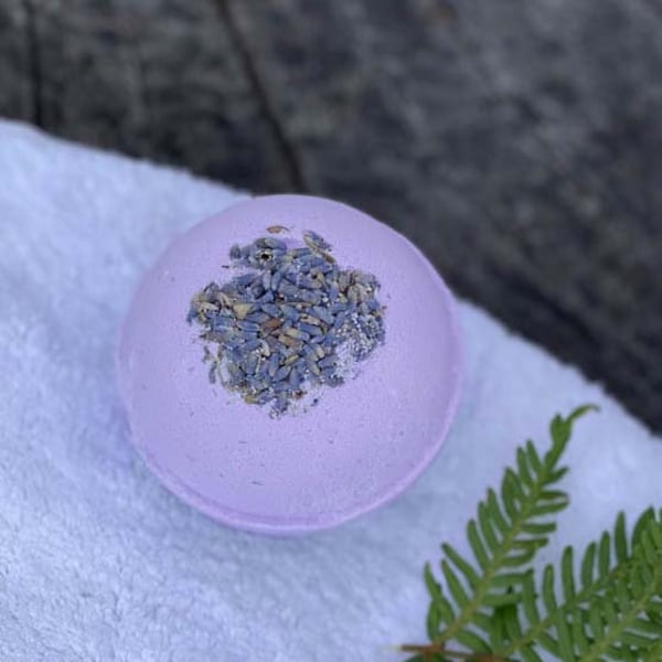 Loven Lavender Organic Bath Bomb (220Grs) Big  Vegan* Plastic plant based* Toxic free