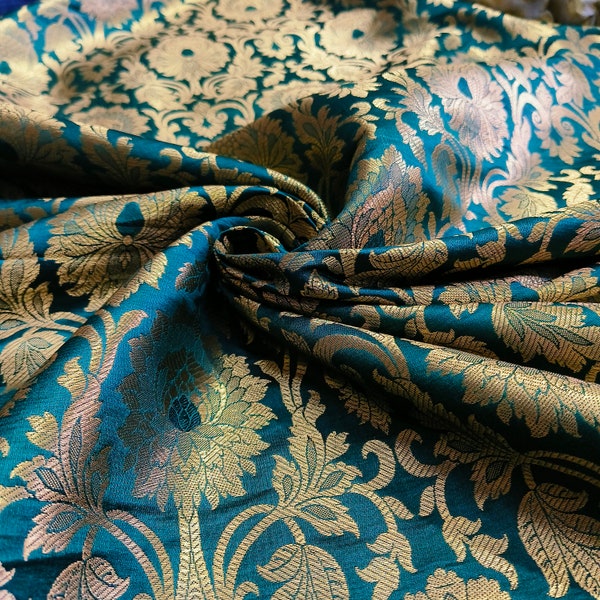 Luksusowa tkanina brokatowa w kwiaty, tkanina brokatowa indyjska, tkanina zielono-złota, brokat indyjski na ślubne suknie ślubne Tkanina przycięta na wymiar