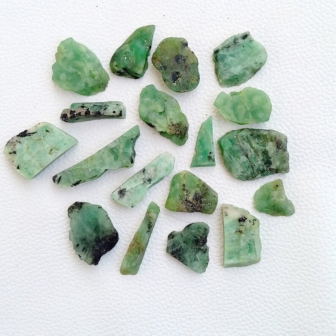 Emerald Rough Stone, Raw Emerald Crystal, Natural Emerald, Untreated