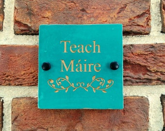 Gravierte Blaue Keramik Wand Fliesen Adressschild Irish Handgemachte Quadratische Tür Nummer Hausname Rustikale Individuelle Postleitzahl Mailbox Irish