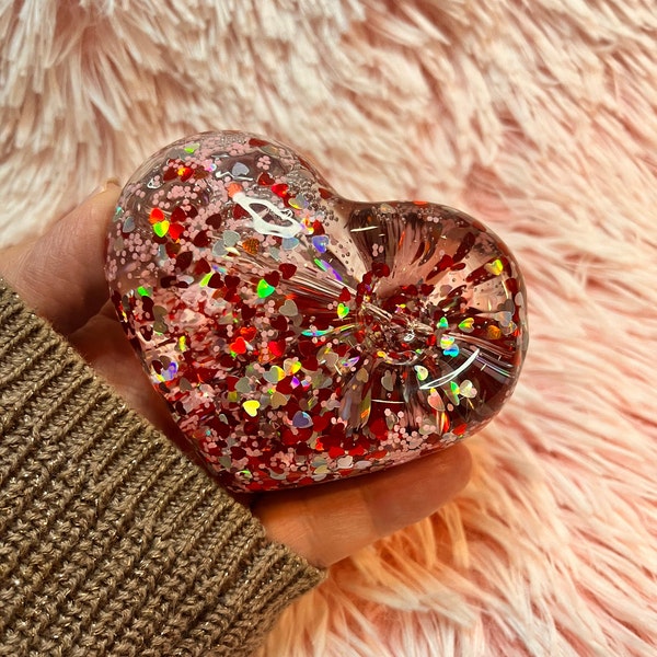 Be Mine Freezable Heart Glitter Glass Pipe  Thick Glass Pipe   Color Changing Pipe