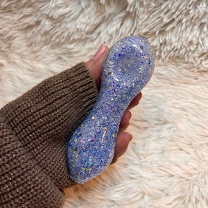 Frozen Girly Freezable Glitter Glass Pipe   Color Changing Pipe