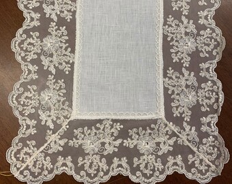 Linen centerpiece, doily placemat finished in lace, bedside table cover, home textile furnishings