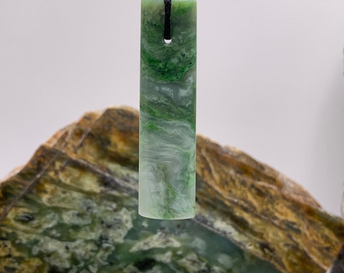 Eel River Jade Unreal Green and White Swirls Etsy