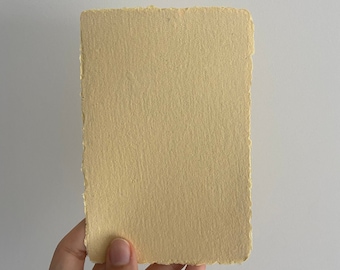 Papel reciclado amarelo feito à mão / Papel para desenho / Papel para escrever / Papel para convites / Packs de 5 e 10 folhas