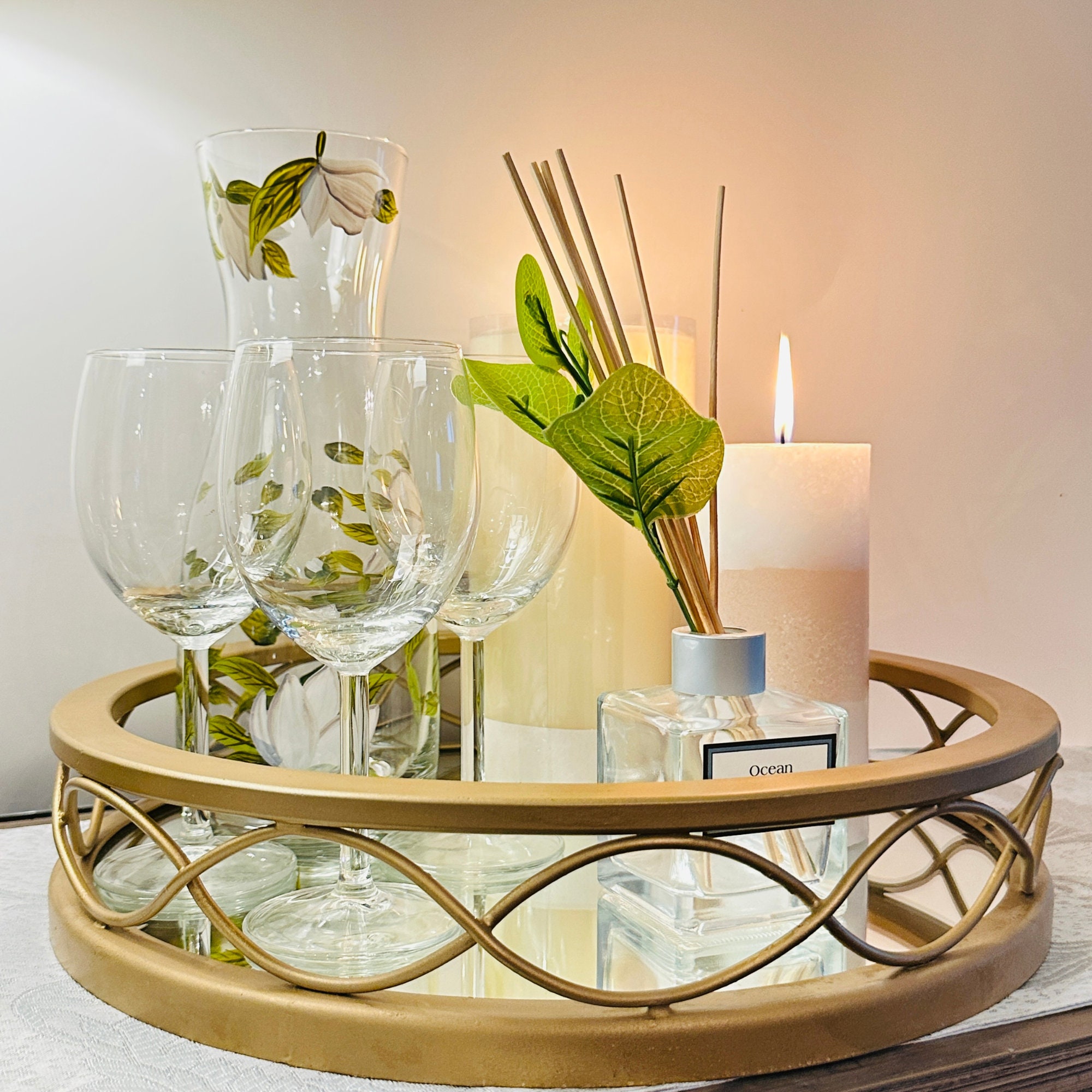 Mirrored trays for centerpieces deals