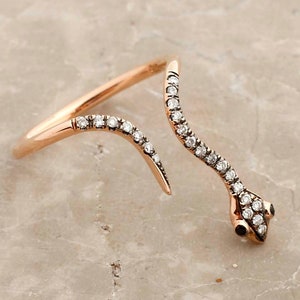 Anillo de serpiente de ojo de rubí 9K anillo de oro anillo de serpiente diamante multipiedra anillo delicado anillo ajustable delgado anillo de serpiente minimalista anillo de piedra preciosa