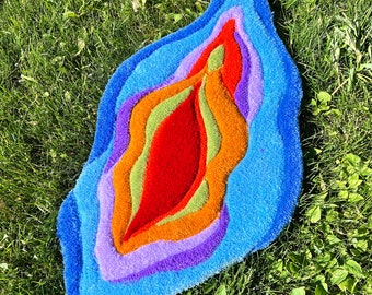 Handgetufteter Regenbogen Queer Vulva Pride Teppich &lt;3