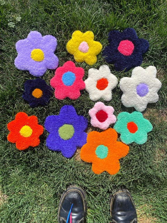 Hand Tufted Small Indie Flower Rug Wall Hangings / Coasters