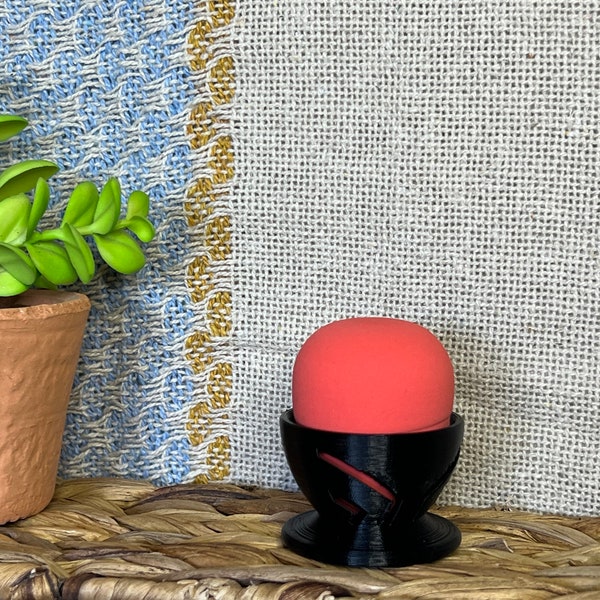 3D Printed Beauty Blender Holder