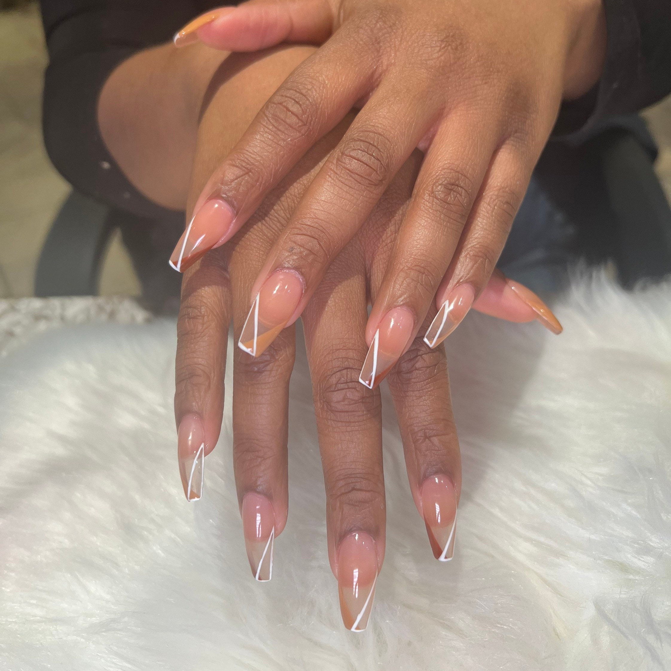Triangle 2024 french tips