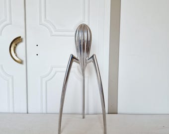 90‘s Walla Wall Lamp by Philippe Starck Polycarbonate wall lamp by Philippe Starck, Flos | Deesup