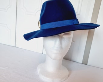 Sombrero mujer 100% Lana Talla 56 Color Azul Klein