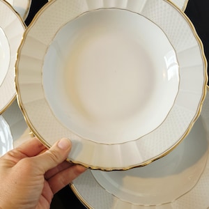 Lote 6 Platos Hondos Bernardaud Limoges Época 1900 Porcelana y Oro Modelo Mailmaison Sello B&Co