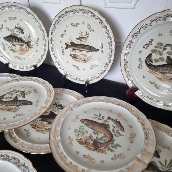 Sublime Set of 11 Fish Dishes by Bernardaud & Cie. Limoges