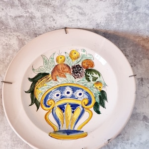 Large Spanish ceramic plate from the 18th century made and painted by hand